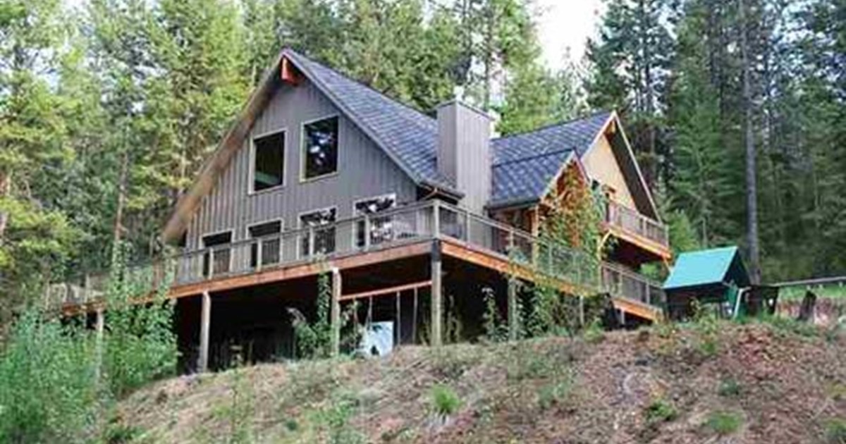 18610 E Belmont Road in Mica